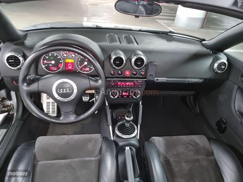 Audi TT Roadster 1.8 T 180CV quattro de 2005 con 195.000 Km por 9.995 EUR. en Madrid