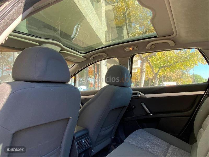 Peugeot 407 SW SR Confort 2.0 de 2005 con 218.000 Km por 4.990 EUR. en Barcelona