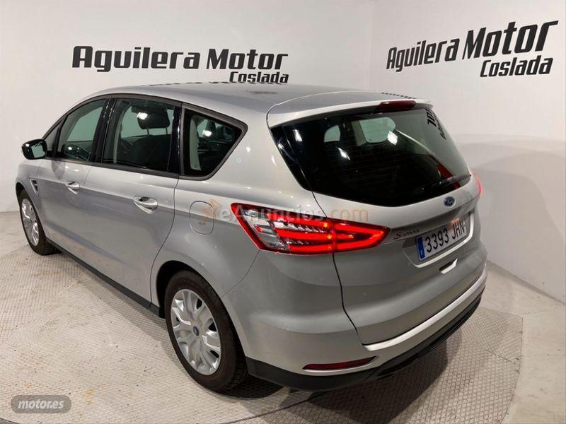 Ford S-Max 2.0 TDCi 150CV Trend de 2015 con 160.000 Km por 13.500 EUR. en Madrid