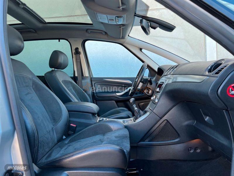 Ford S-Max 2.0 TDCi 140cv DPF Titanium de 2010 con 179.000 Km por 8.499 EUR. en Toledo