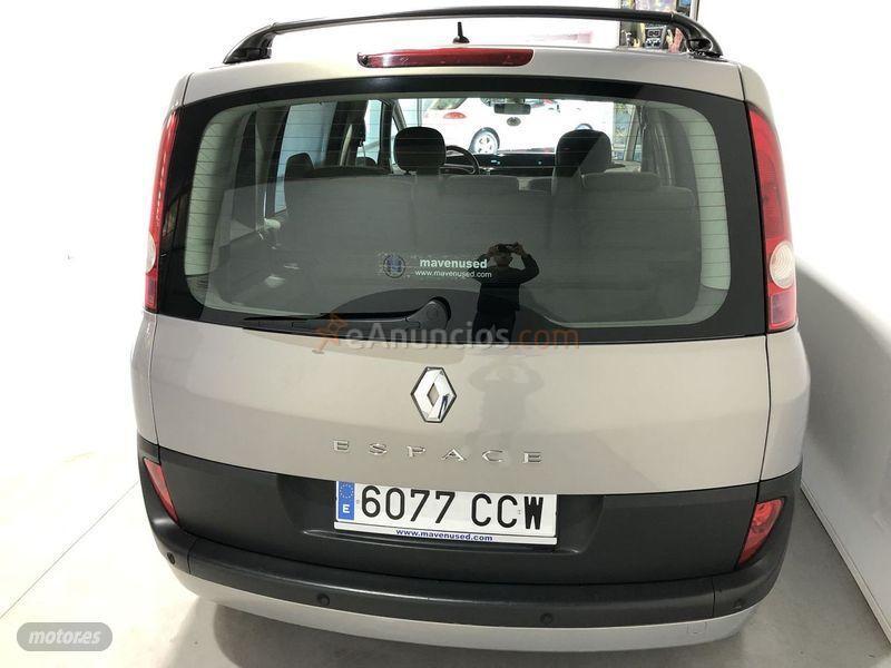Renault Espace AUTHENTIQUE 2.2DCI de 2002 con 180.202 Km por 4.500 EUR. en Badajoz
