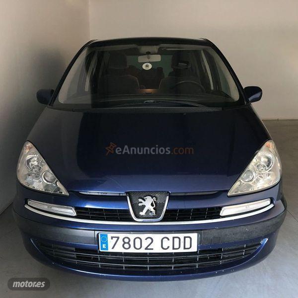 Peugeot 807 Confort 2.0 HDI 120 de 2009 con 198.340 Km por 3.900 EUR. en Badajoz