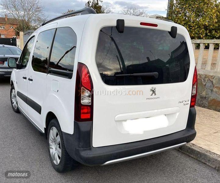 Peugeot Partner Tepee Outdoor 1.6 HDi 92cv Euro 5 de 2015 con 145.224 Km por 13.800 EUR. en La Coruna