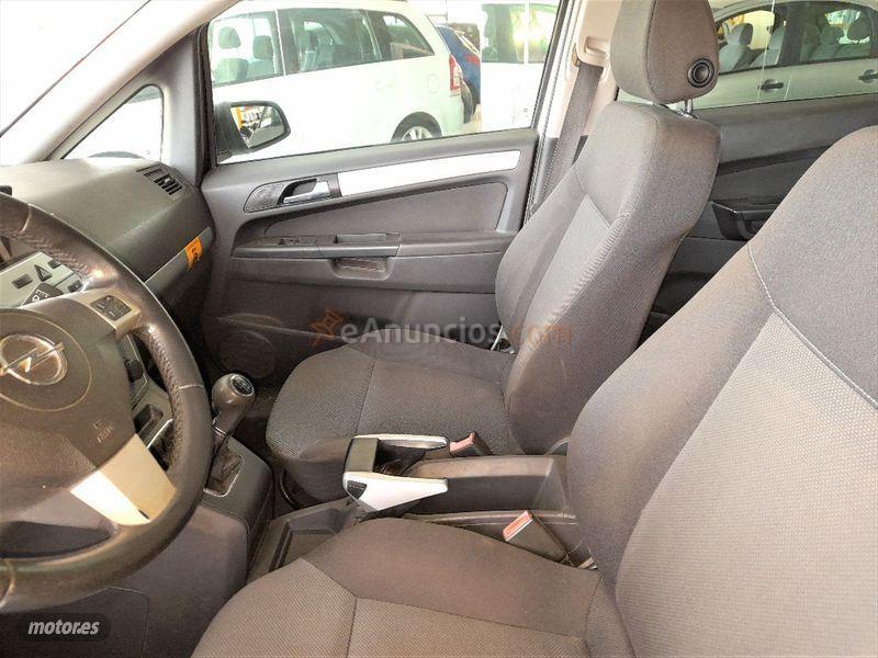 Opel Zafira 1.9 CDTi 120 CV Energy de 2009 con 295.000 Km por 4.900 EUR. en Girona