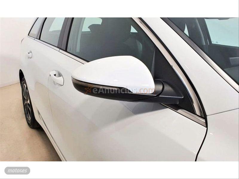 Kia Ceed SW Tourer 1.6 GDi PHEV 104kW 141CV eDrive de 2021 por 24.500 EUR. en Valladolid