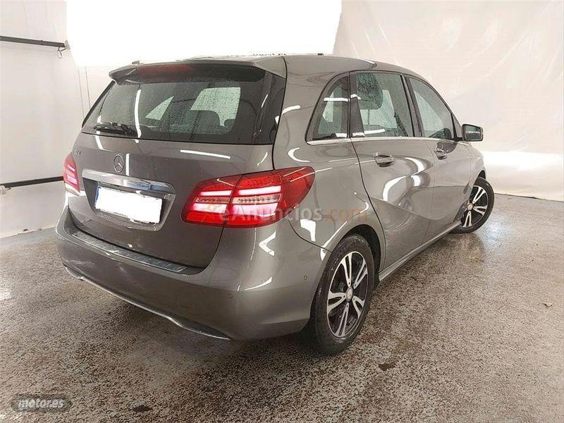 Mercedes Clase B B 180 d de 2017 con 145.000 Km por 18.990 EUR. en La Coruna