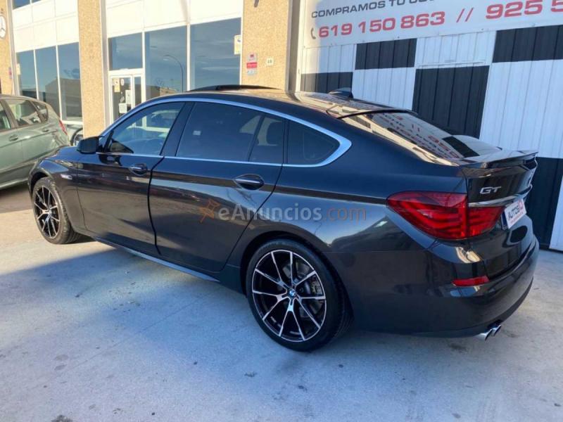 BMW Serie 5 Gran Turismo con libro de matenimiento al dia 