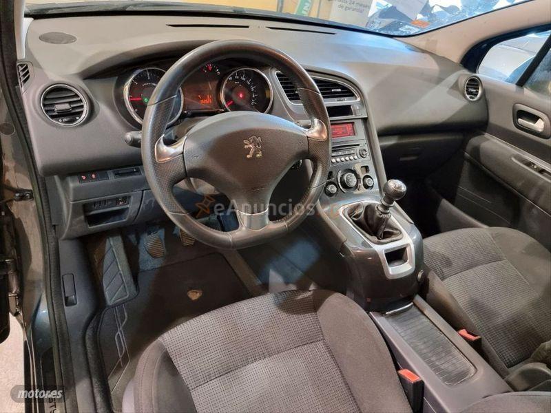 Peugeot 5008 Style 1.6 HDI 115 FAP de 2013 con 152.522 Km por 8.000 EUR. en Madrid