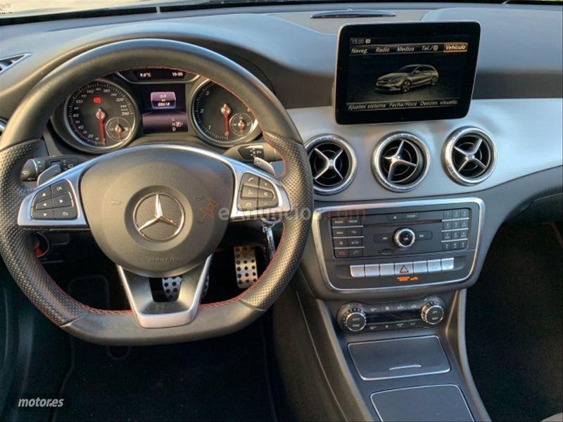 Mercedes Clase CLA CLA 220 d AMG Line Shooting Brake de 2016 con 88.614 Km por 30.900 EUR. en La Rioja