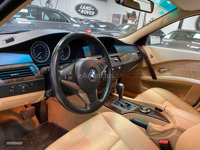 BMW Serie 5 530xd Touring de 2006 con 170.000 Km por 7.900 EUR. en Murcia