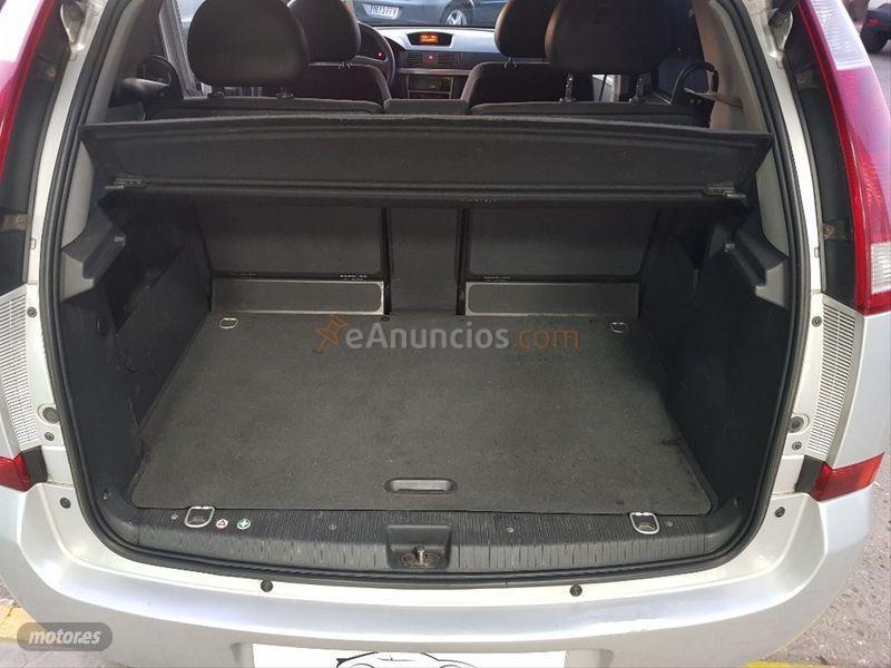 Opel Meriva Essentia 1.7 DTI de 2005 con 128.000 Km por 1.999 EUR. en Sevilla