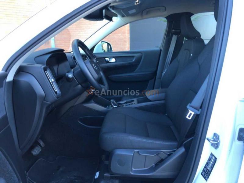 Volvo XC40 MOMENTUM  D3 150CV NAV 