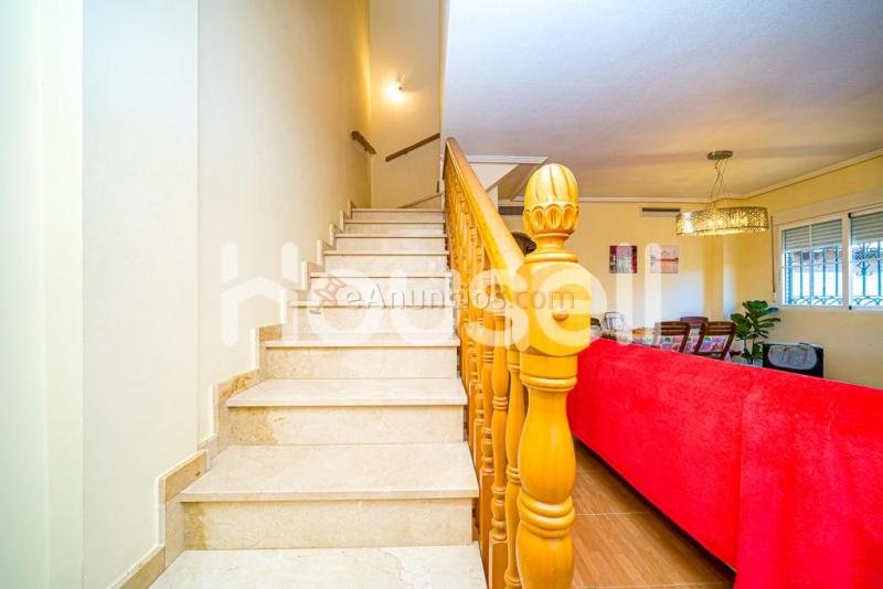 Casa pareada en venta de 250 m en Calle Dinamarca, 03350 Cox (Alacant)