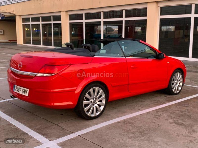 Opel Astra Twin Top 1.9 CDTi Cosmo de 2009 con 169.000 Km por 4.500 EUR. en Barcelona