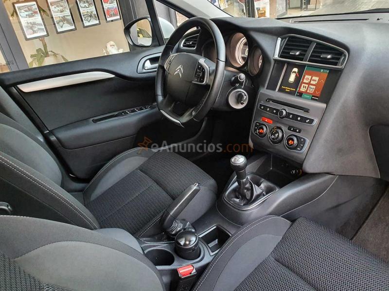 Citron c4 1.6 bluehdi 100cv. Live edition muy buen estado y mucho equipamiento
