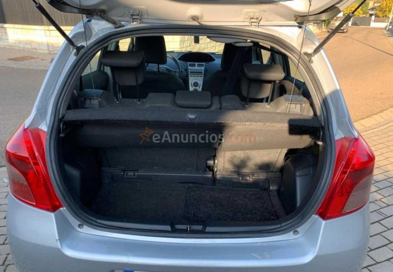 Toyota Yaris 1.3 VVti 