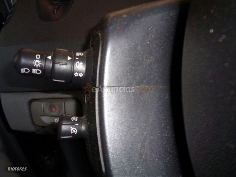 Renault Scenic Privilege 1.5dCi105 EU4 eco2 de 2007 con 317.151 Km por 1.500 EUR. en Toledo