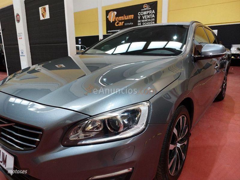 Volvo V 60 2.0 D3 Summum de 2017 con 122.000 Km por 18.490 EUR. en Madrid
