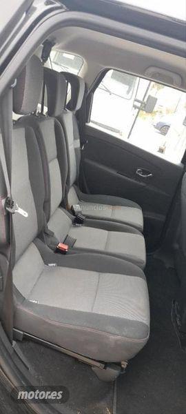 Renault Scenic Selection dCi 95 eco2 de 2015 con 259.987 Km por 4.999 EUR. en Alicante