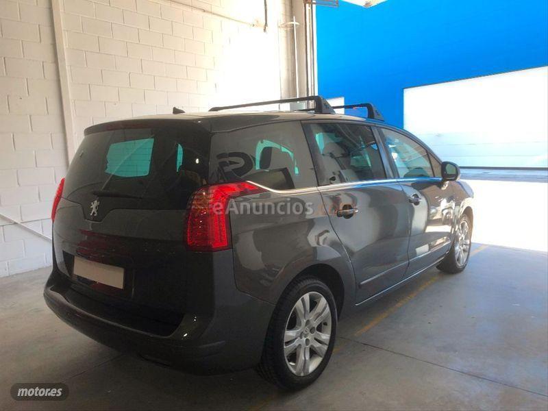 Peugeot 5008 Sport Pack 2.0 HDI 150 FAP de 2009 con 160.000 Km por 7.999 EUR. en Malaga