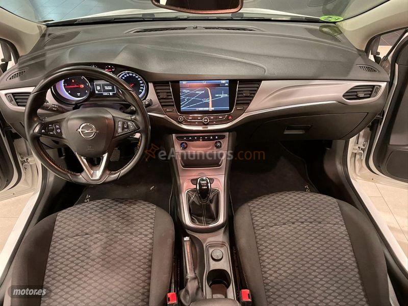 Opel Astra 1.6 CDTi 81kW 110CV Business  ST de 2017 con 136.000 Km por 10.890 EUR. en Castellon