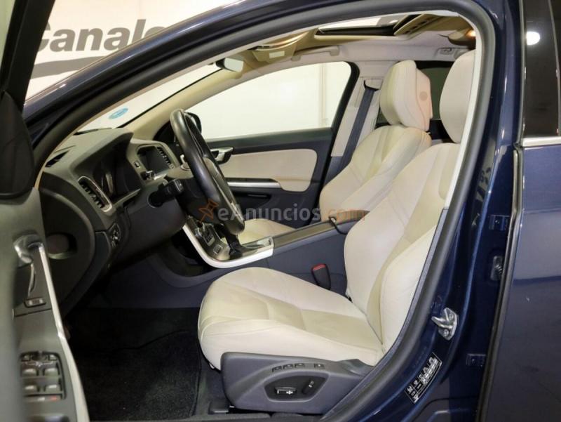 Volvo V60 2.4 D6 Híbrido Enchufable AWD Autom. 285 CV 