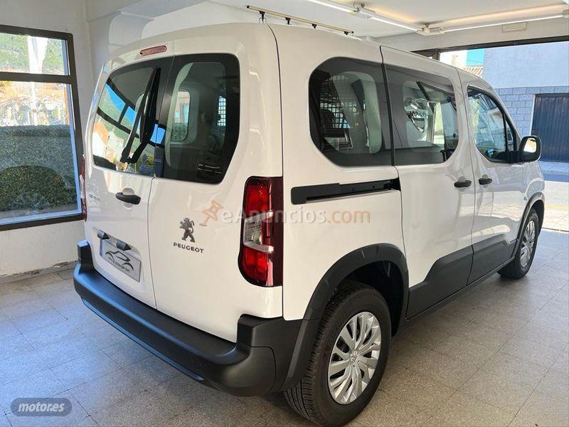 Peugeot Rifter Allure Business Standard BlueHDi 73kW de 2021 con 2 Km por 22.500 EUR. en Avila