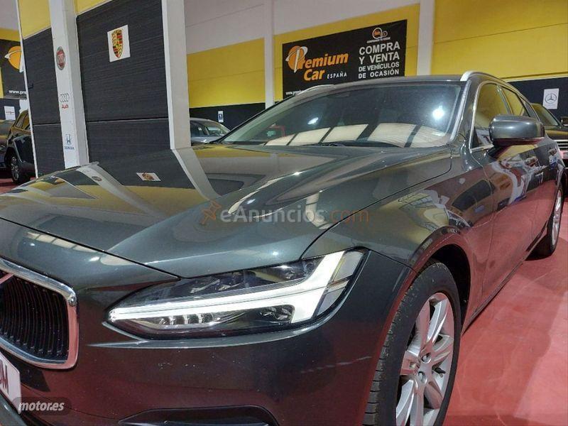Volvo V 90 2.0 D3 Momentum Auto de 2018 con 99.000 Km por 25.490 EUR. en Madrid
