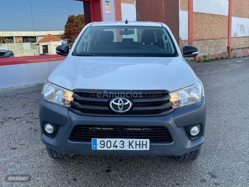 Toyota Hilux 2.4 D4D Cabina Doble GX de 2018 con 179.200 Km por 20.990 EUR. en Jaen