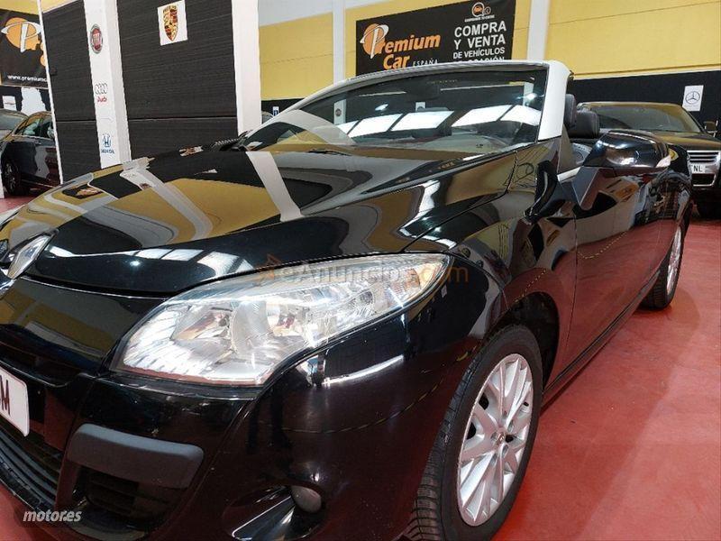 Renault Megane CoupeCabrio Dyn. Ener. dCi 110 SS eco2 de 2013 con 121.000 Km por 12.990 EUR. en Madrid