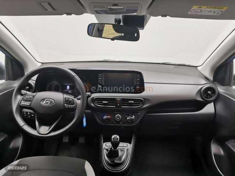 Hyundai i10 1.0 MPI Klass de 2021 con 5.441 Km por 12.250 EUR. en Malaga