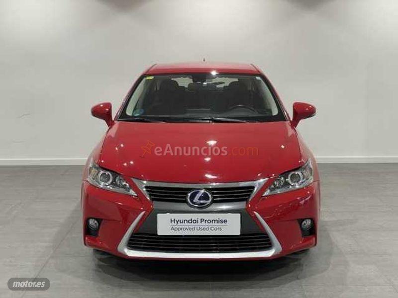 Lexus CT 200h CT 200h Executive+Navibox de 2015 con 77.900 Km por 13.900 EUR. en Barcelona