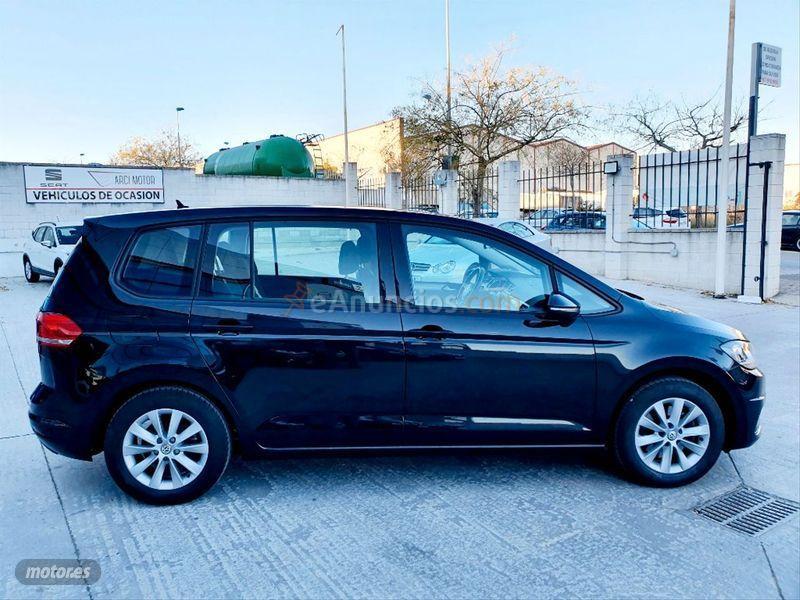 Volkswagen Touran Advance 1.6 TDI SCR 115CV BMT de 2016 con 170.000 Km por 15.500 EUR. en Cadiz