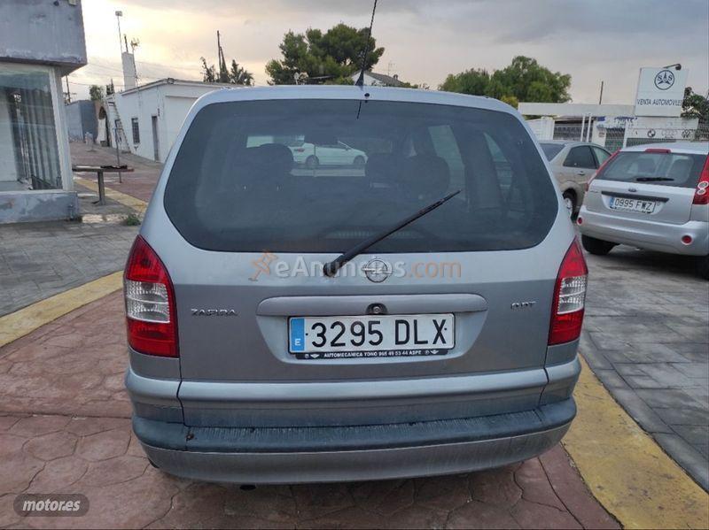 Opel Zafira 2.0 Dti 16v Elegance de 2005 con 166.500 Km por 2.990 EUR. en Alicante