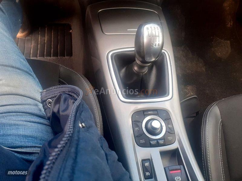 Renault Laguna G.Tour Dyn. TomTom 2.0 En. dCi 130 eco2 de 2013 con 220.000 Km por 6.800 EUR. en Badajoz