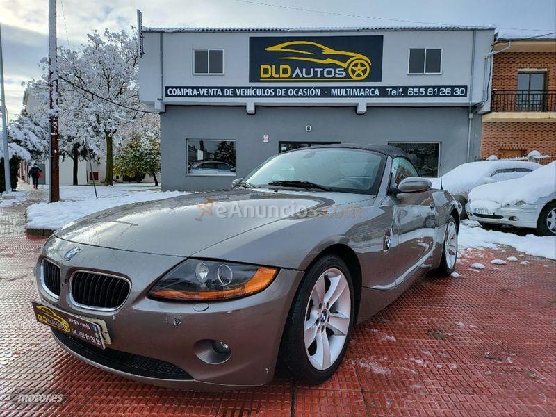 BMW Z4 2.5i de 2004 con 150.000 Km por 8.999 EUR. en Salamanca