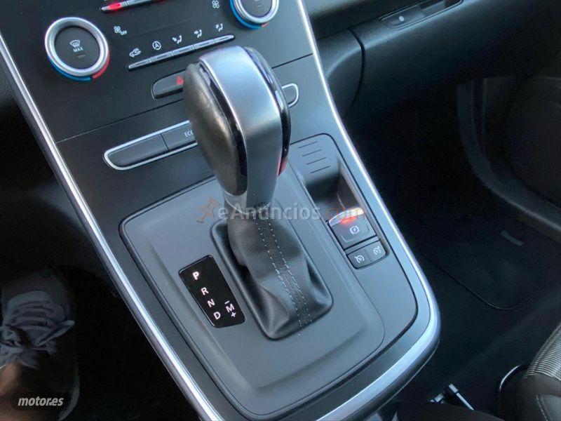 Renault Grand Scenic  de 2017 con 100.000 Km por 14.999 EUR. en Madrid