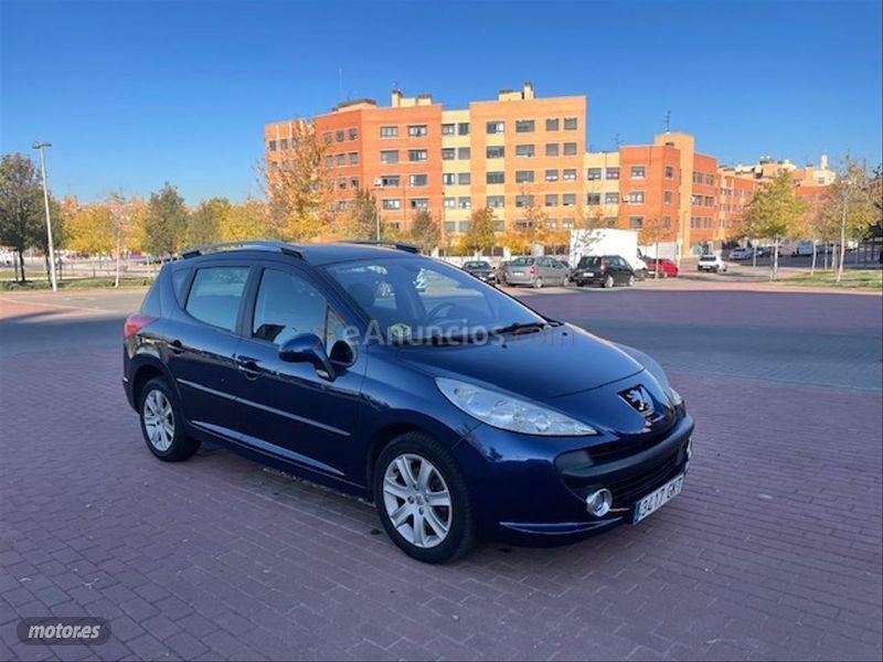 Peugeot 207 SW Sport 1.6 HDI 90 de 2010 con 175.000 Km por 3.900 EUR. en Madrid