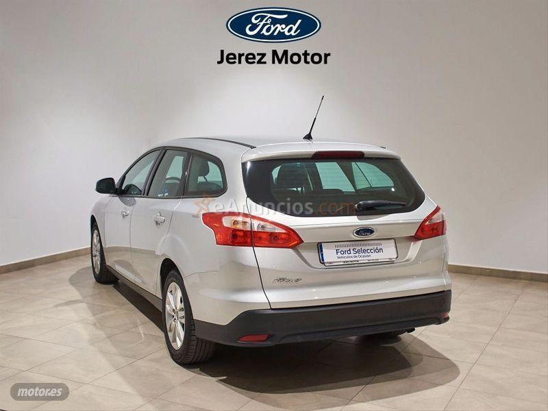Ford Focus 1.6 TIVCT 125cv Trend Sportbreak de 2014 con 104.850 Km por 9.300 EUR. en Cadiz