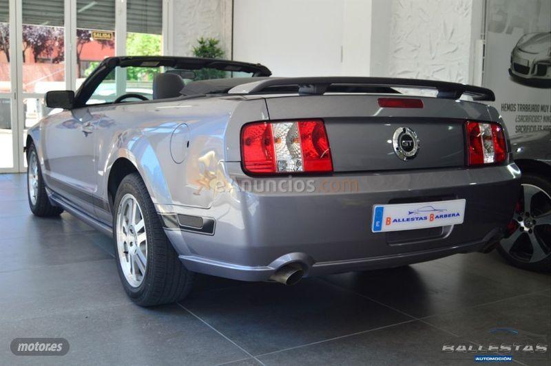 Ford Mustang 5.0 TiVCT V8 307kW Mustang GT A.Conv. de 2016 con 139.000 Km por 14.000 EUR. en Barcelona
