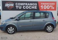 Renault Scenic Confort Dynamique 1.5dCi105 EU4 de 2006 con 167.000 Km por 3.400 EUR. en Alicante