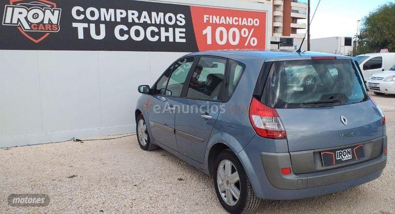 Renault Scenic Confort Dynamique 1.5dCi105 EU4 de 2006 con 167.000 Km por 3.400 EUR. en Alicante