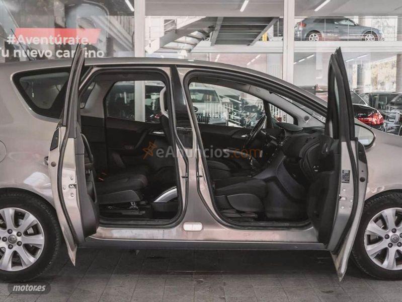 Opel Meriva 1.7 CDTI 110 CV Selective de 2012 con 127.000 Km por 5.799 EUR. en Barcelona