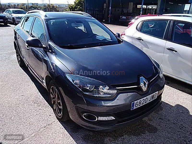 Renault Megane Sp. Tourer Bose En. dCi 81kW 110CV de 2017 con 159.000 Km por 9.900 EUR. en Navarra
