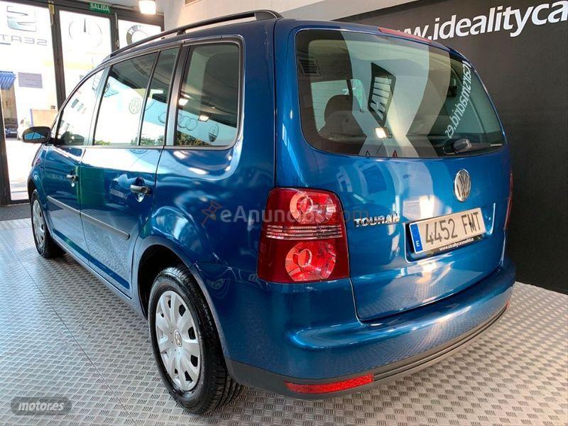 Volkswagen Touran 1.6 102 Traveller de 2007 con 176.000 Km por 7.990 EUR. en Madrid