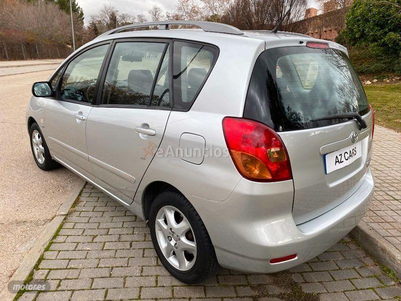 Toyota Corolla Verso 1.8 VVTi Sol MMT de 2004 con 164.135 Km por 3.990 EUR. en Madrid