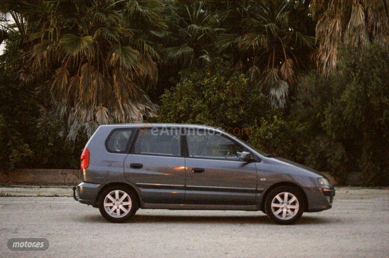 Mitsubishi Space star 1.9 DID Plus de 2006 con 225.800 Km por 2.200 EUR. en Murcia