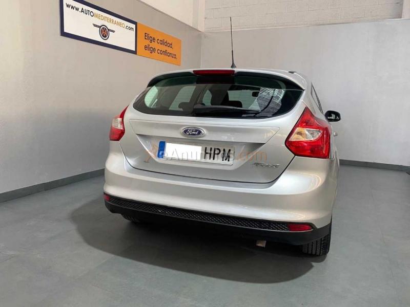 Ford Focus 1.6 125cv gasolina trend 