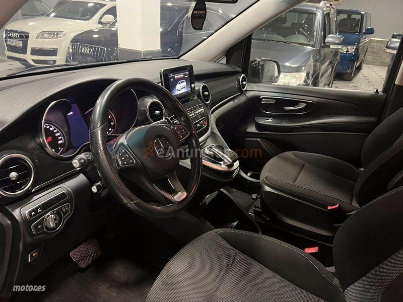 Mercedes Clase V 250 Bluetec Clase V Largo de 2016 con 204.000 Km por 29.999 EUR. en Madrid