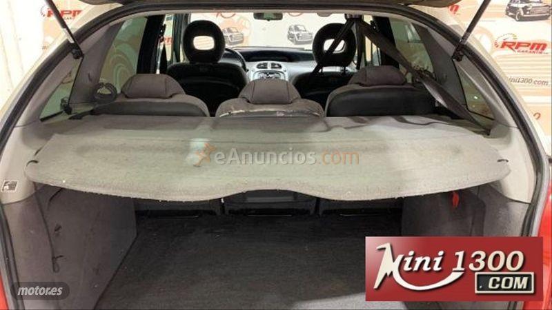 Citroen Xsara Picasso 1.6 HDi 92 Exclusive de 2009 con 232.000 Km por 3.500 EUR. en Malaga